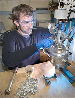 Hydrogen storage research