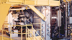 80-inch bubble chamber