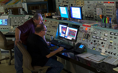 photo of Tandem Van de Graaf control room