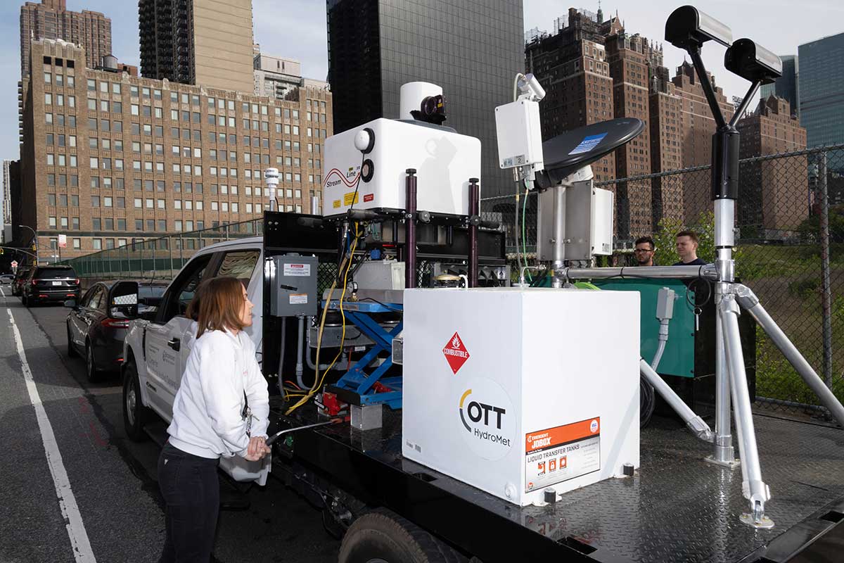 photo of mobile lab