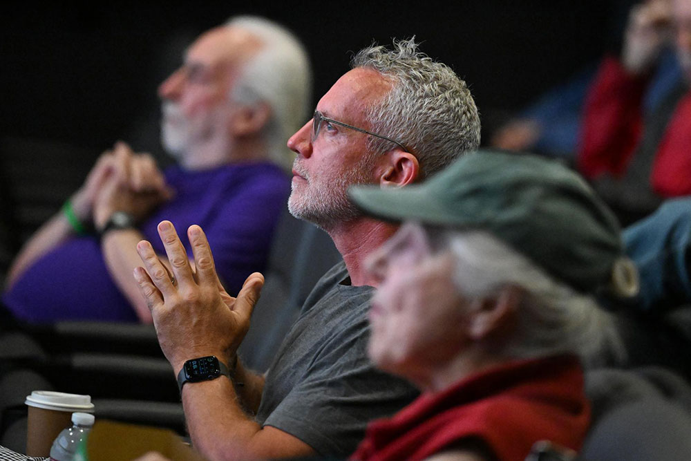 photo of audience