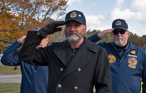 photo of BVA members saluting