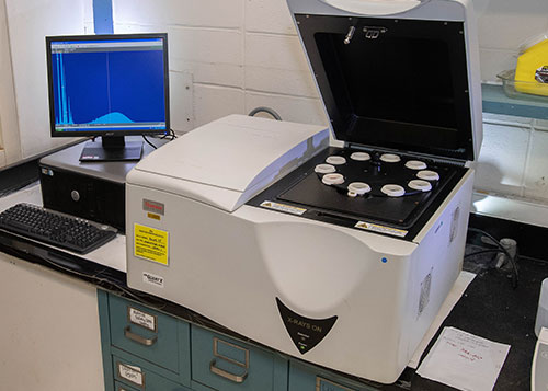 photo of x-ray fluorescence spectrometer