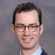 photo of Stephen Raiman