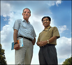 Photo of Bob McGraw and Yangang Liu