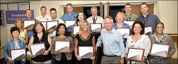 18 BNLers Complete Supervisor Certificate Program