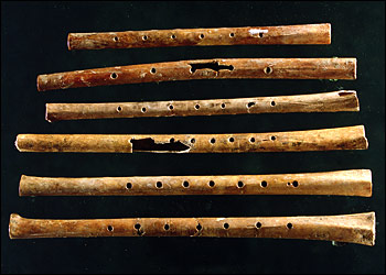 Bone flutes found in China