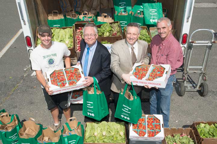 weekly delivery of fresh, organic vegetables