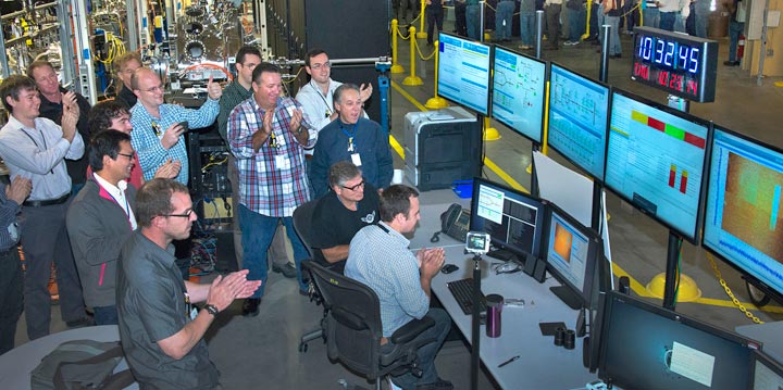 team of scientists, engineers, and technicians at the Coherent Soft X-ray Scattering (CSX) beamline