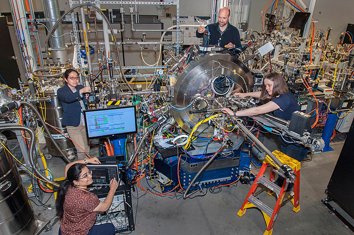 Group prepares the beamline for the next set of experiments.