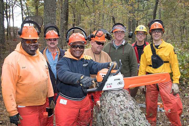 Photo of group at chainsaw training
