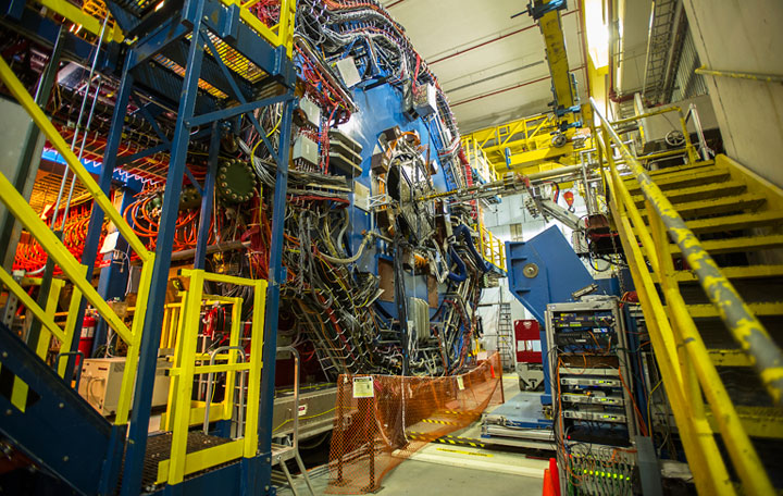 Picture of RHIC's STAR detector