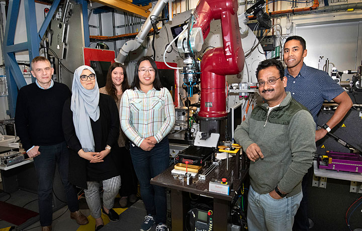 Photo of natoly Frenkel, Amani Ebrahim, Anna Plonka, Yiyao Tian, Sanjit Ghose, and Sanjaya Senanayak