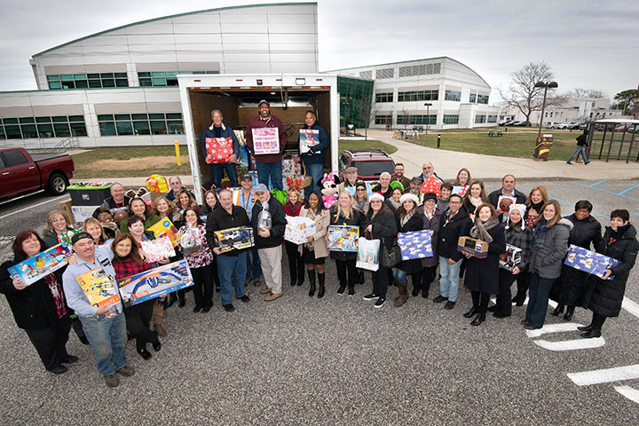 Photo of volunteers