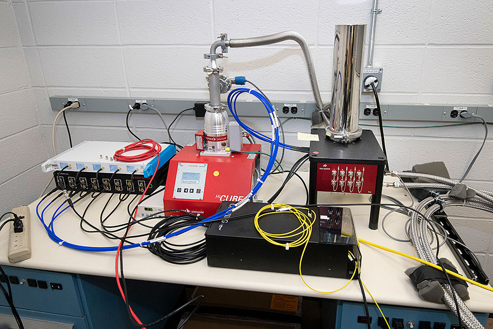 The Charlie photon detector setup at Brookhaven Lab.