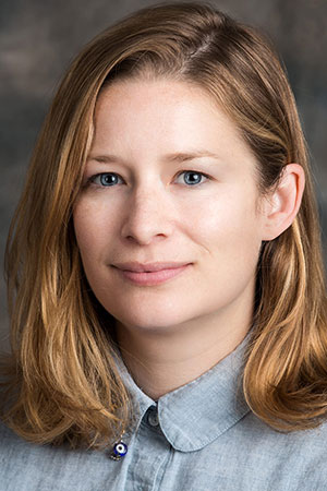 Photo of Amanda Marciel