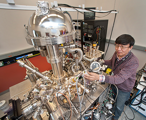 Photo of CFN staff scientist Xiao Tong