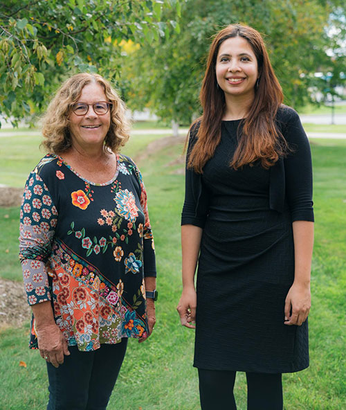 Photo of Mary Lou Guerinot, left, and Nabila Riaz