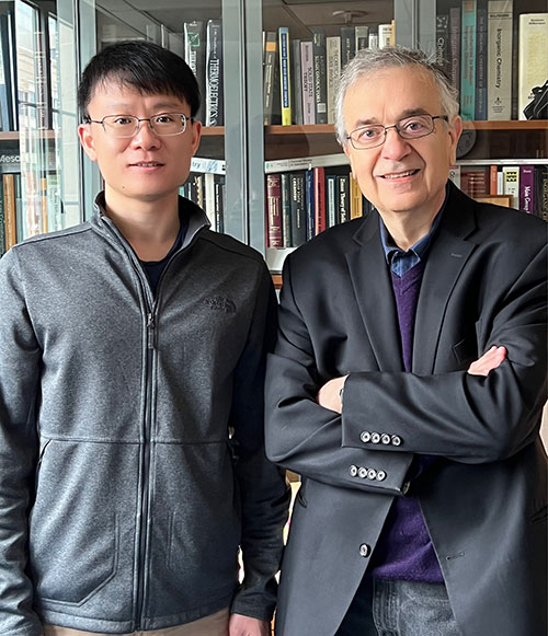 Photo of Hongyao Xie and Mercouri Kanadzidis