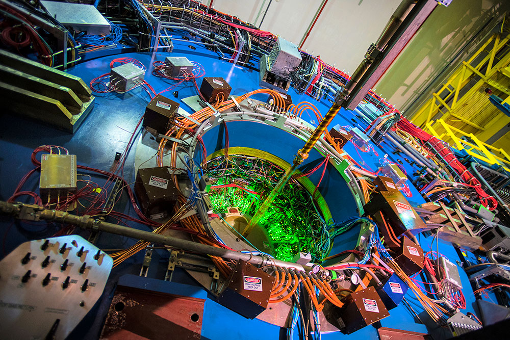 Newswise: Quark Matter 2022: New Results from RHIC and LHC—Plus Plans for the Future