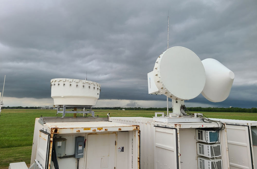 Photo of ARM radars collecting data in La Porte