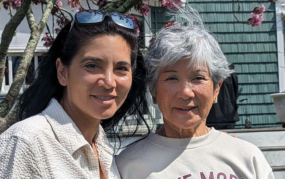 Joanna Pendzick and her Mother Emiko