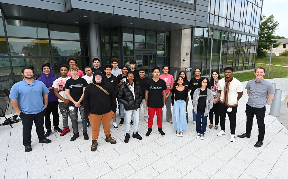 Group photo outside Interdisciplinary Science Building