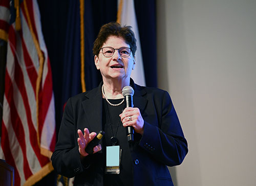 Linda Horton