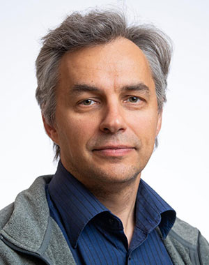 Peter V. Sushko