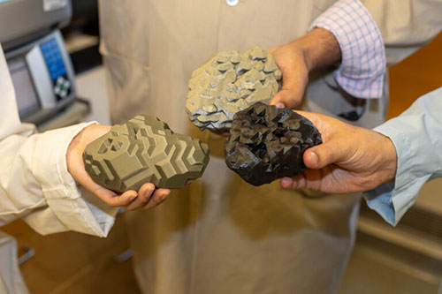 3D-printed models of nanoparticles