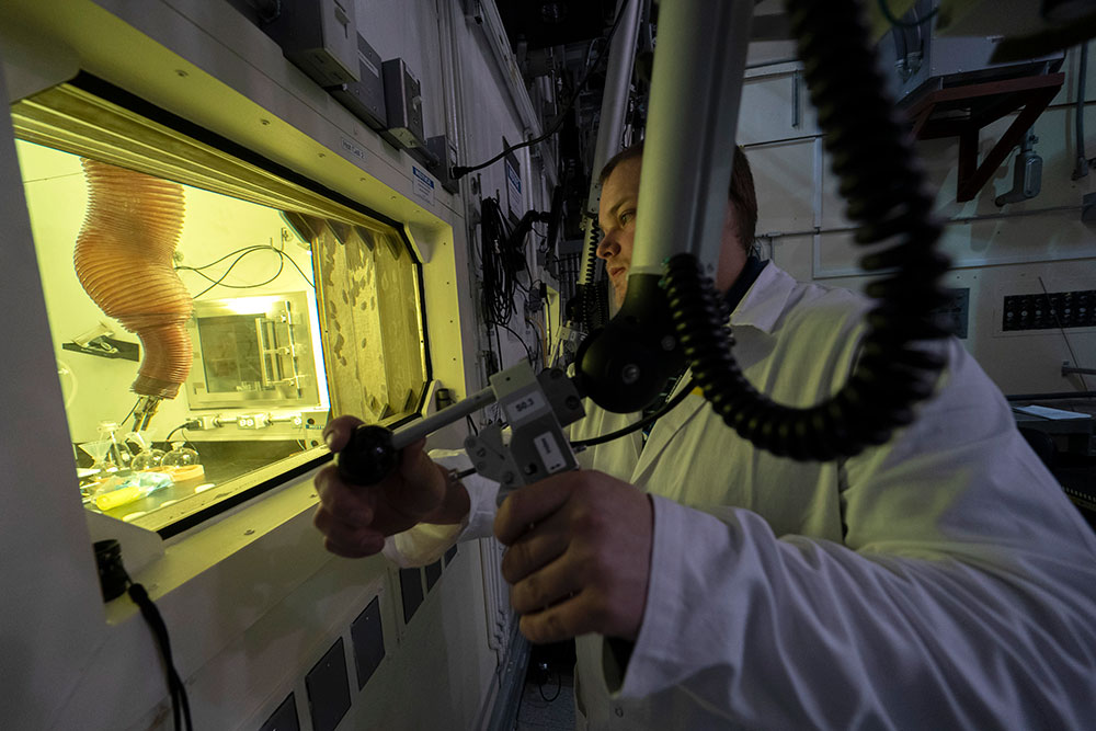 hot-cell area at Brookhaven Lab