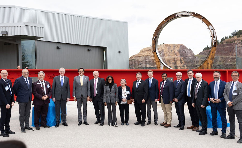 Dignitaries and officials at DUNE event