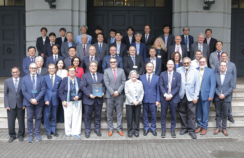 Representatives from funding agencies and research institutions