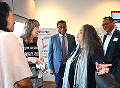 Anita Farrington, JoAnne Hewett, Noel Blackburn, Gladys Palma de Schrynemakers, and Lee Bitsó