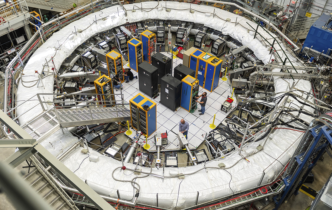 Photo of the Muon g-2 storage ring at Fermilab
